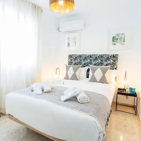 Stunning And Colorful- 4Bd 2Bth- Santa Cruz Apartment Seville Exterior photo
